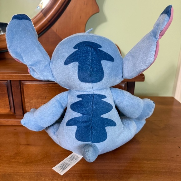 Disney's Lilo & Stitch - Stitch Plush Toy - Picture 3 of 6